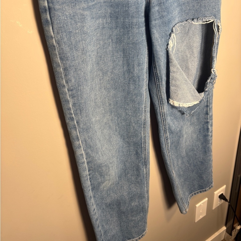 OAK + FORT Classic Distressed Blue Denim - Picture 4 of 9